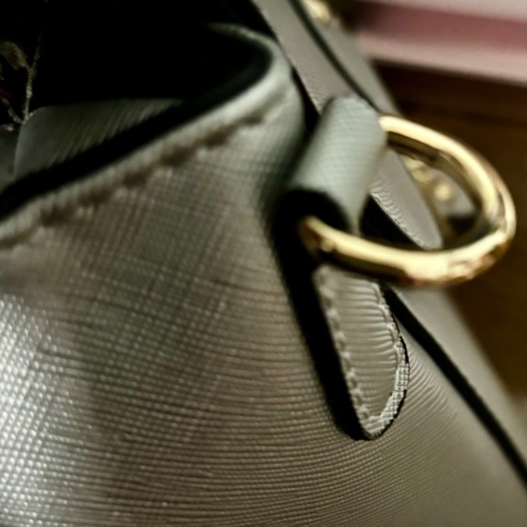 Silver 3 way purse - Picture 8 of 8